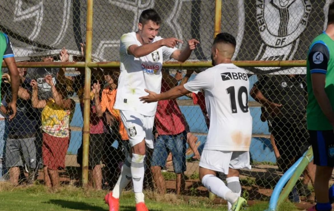 Em tarde inspirada de Romarinho, Ceilândia vence e encaminha classificação
