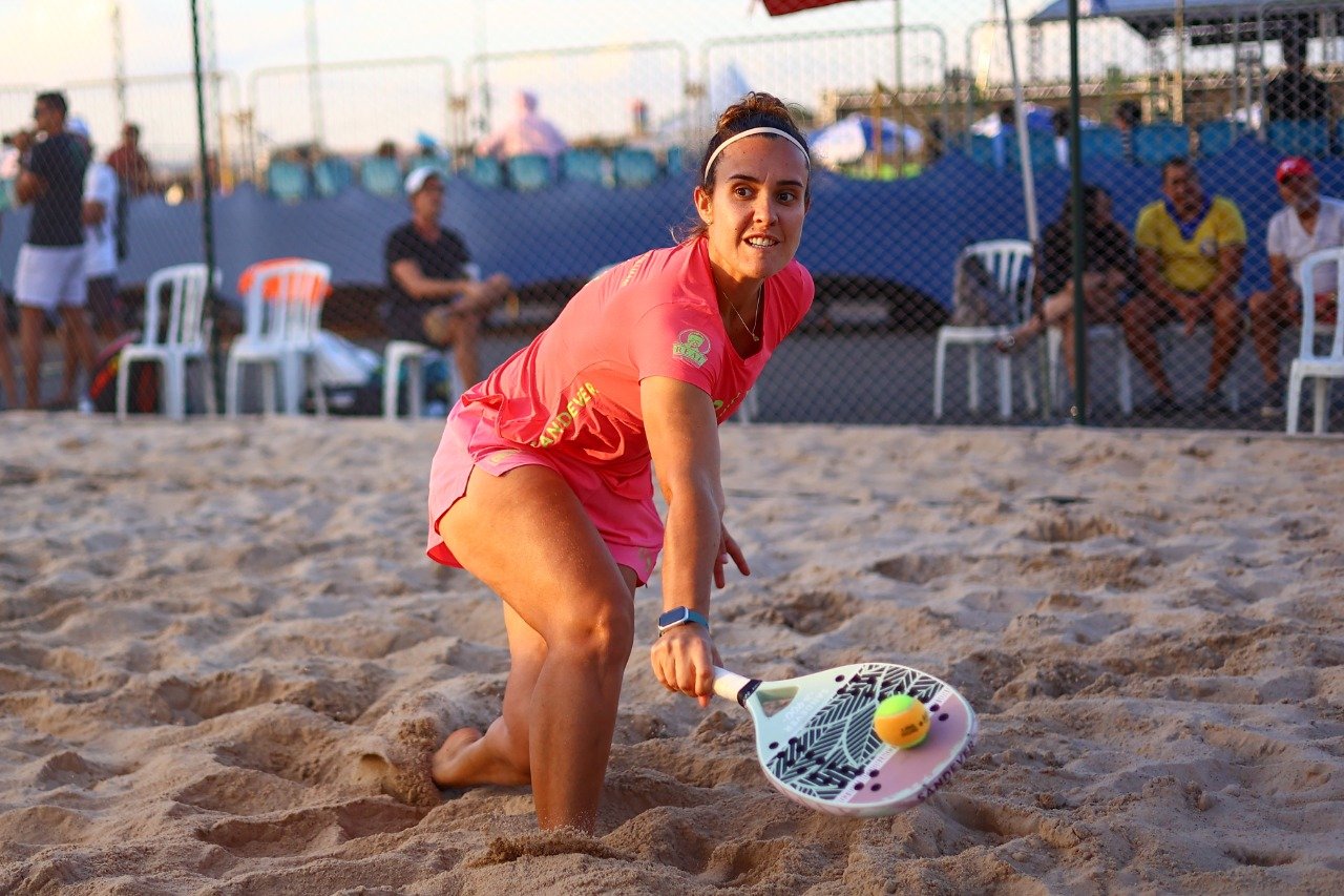 Mundial de Beach Tennis tem primeiro dia com muitas atividades em Brasília