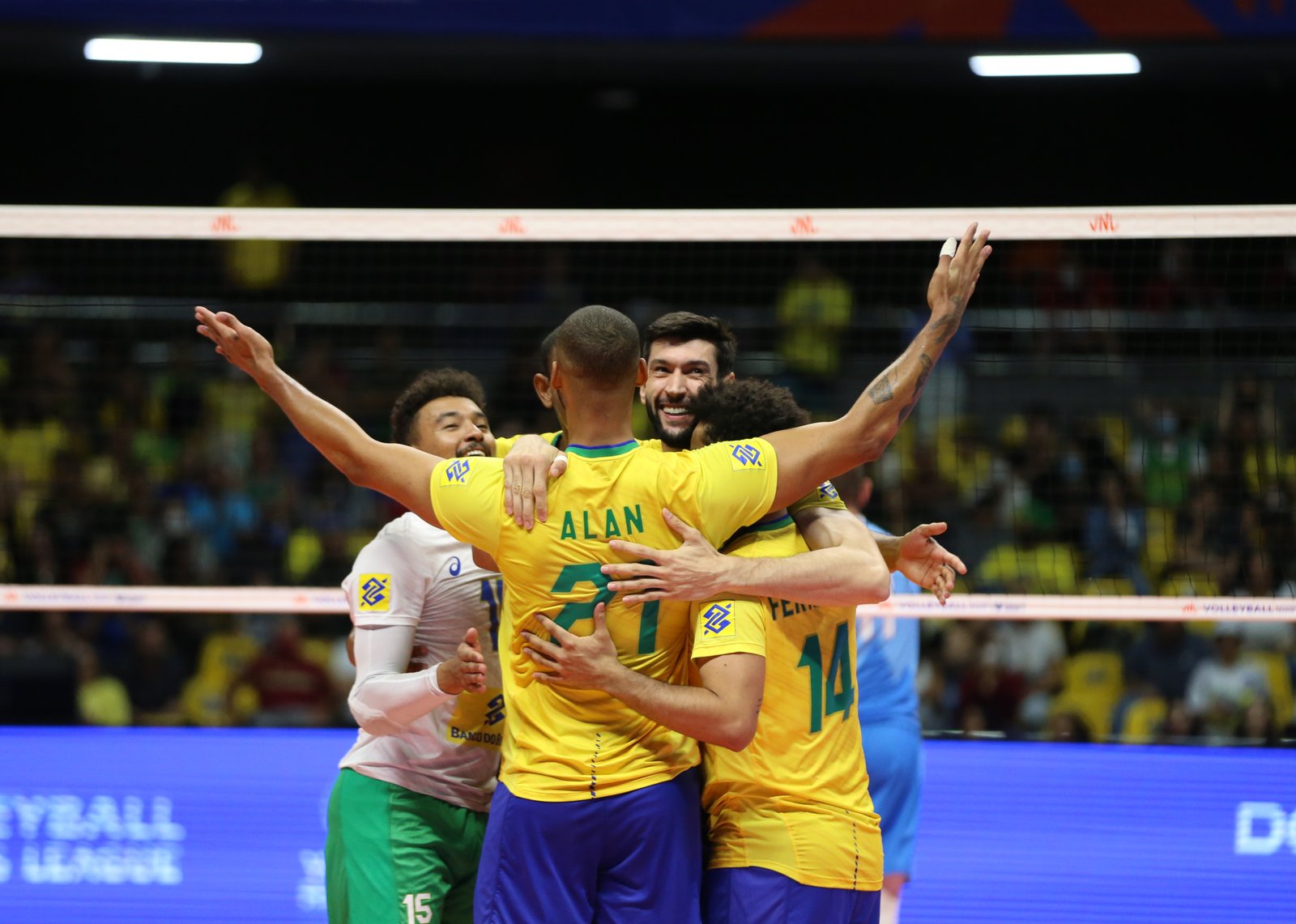 Brasil tem jogo difícil, mas vence a Eslovênia na Liga das Nações