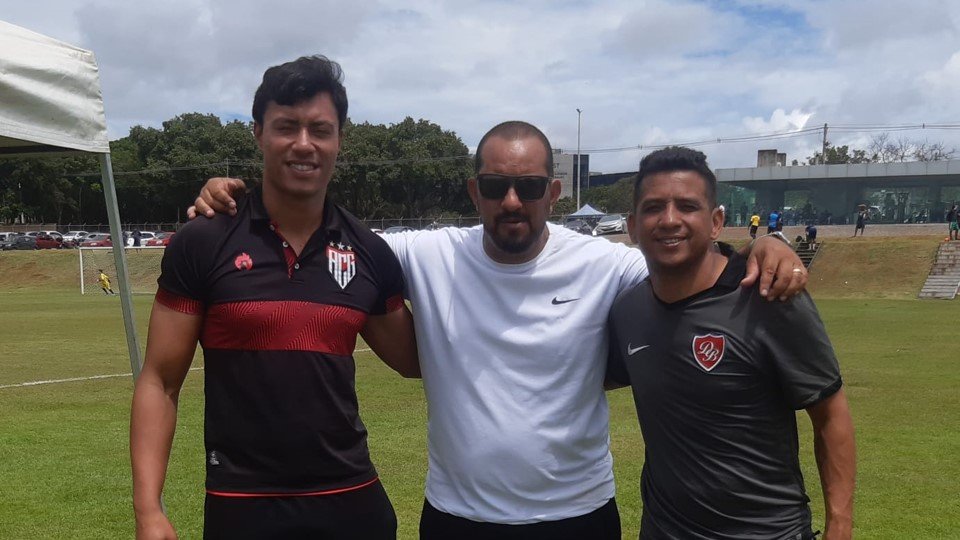 Com a presença de observadores de clubes brasileiros, Copa Satélite conhece seus vencedores