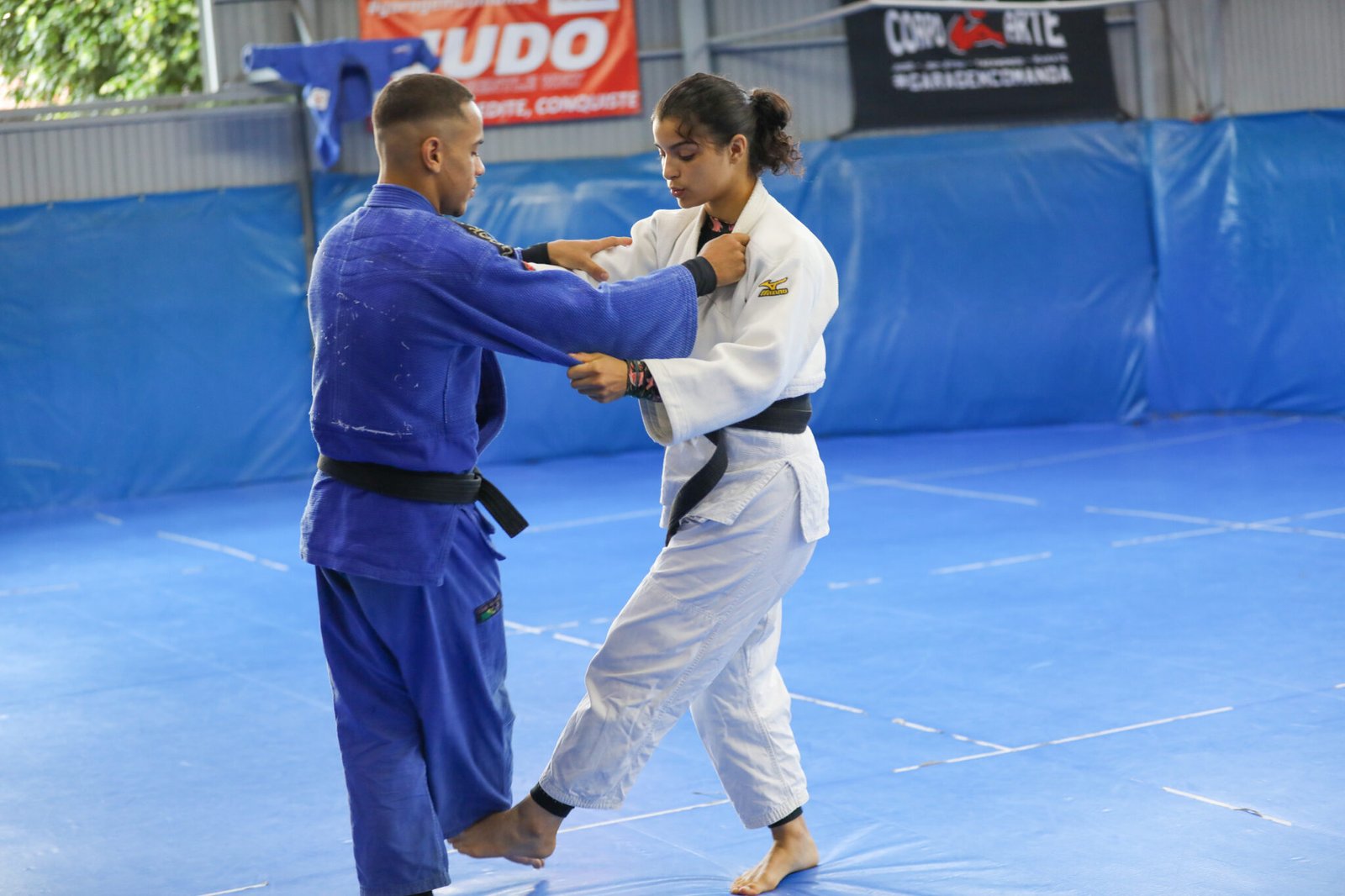 Judoca do DF recebe homenagem do Comitê Olímpico do Brasil