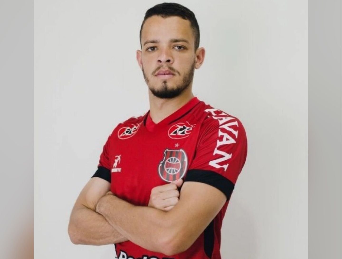 Rumo à semifinal, Paranoá se reforça com mais um volante