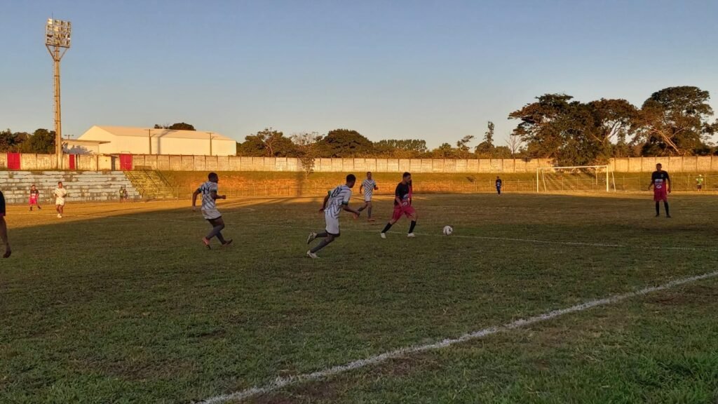 Empates e goleada marcam sexta rodada do Candanguinho 2019