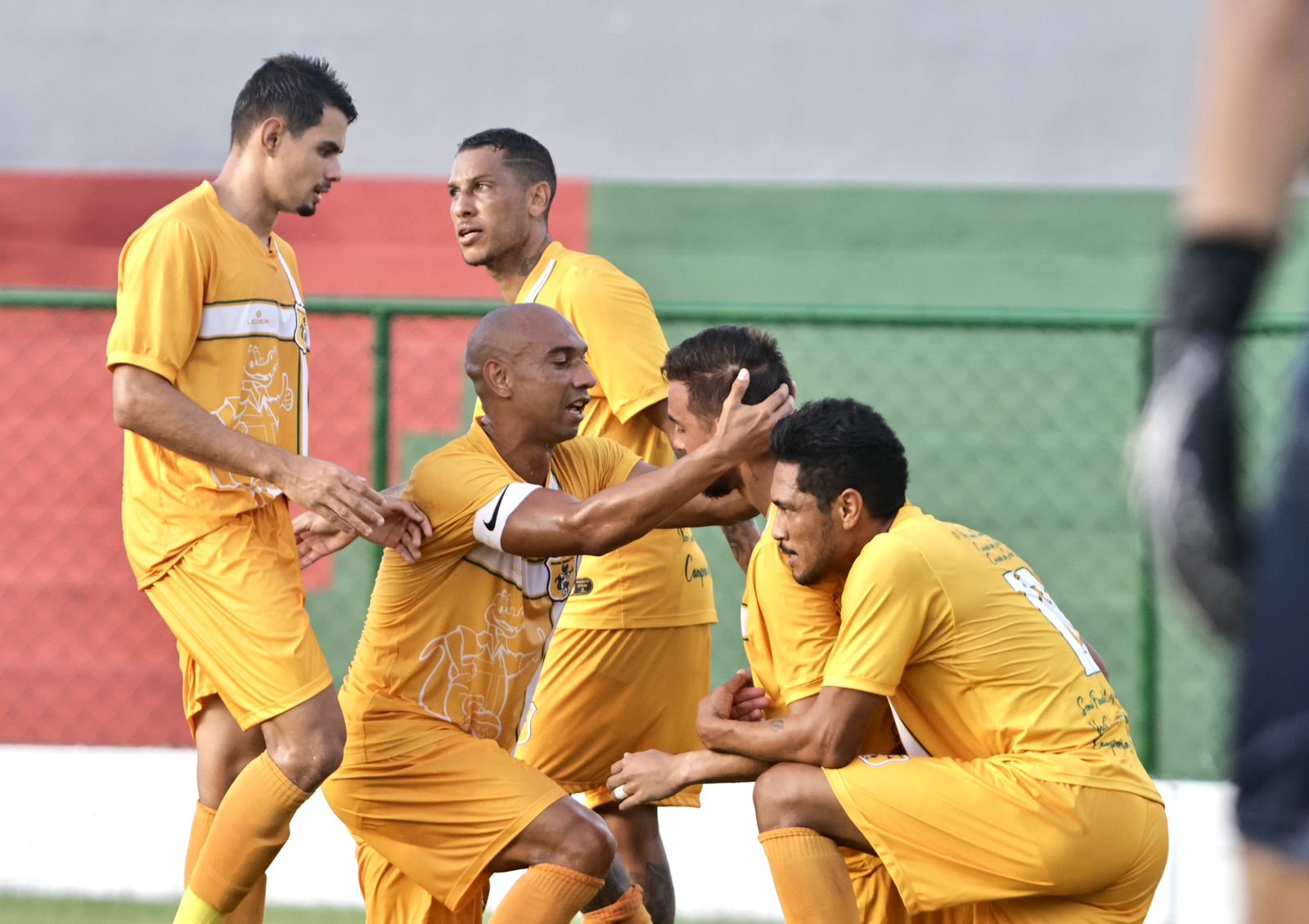 Com vitória tranquila, Brasiliense estreia com o pé direito na Série D