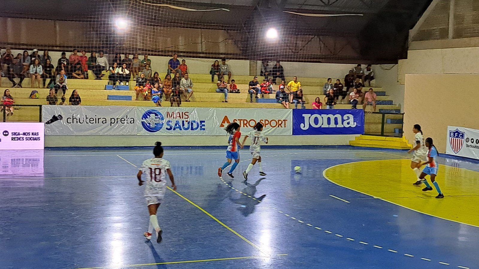 Com gol de Neymar, Barbosa Futsal perde na estreia da Copa do Brasil