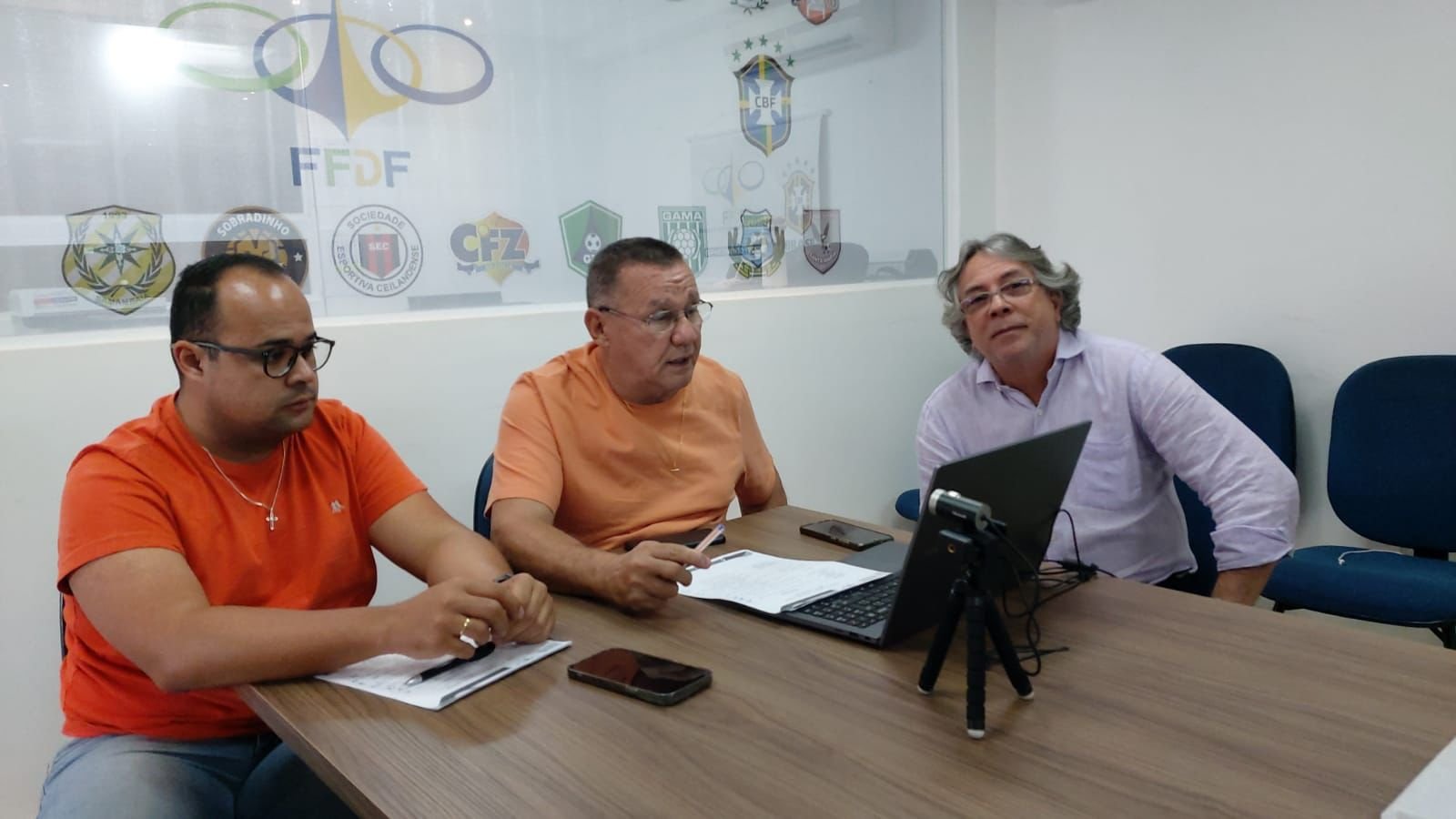 Primeira reunião do Candanguinho Infantil tem 15 clubes interessados