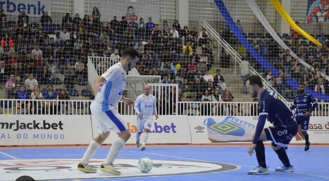 Brasília Futsal tropeça contra penúltimo colocado