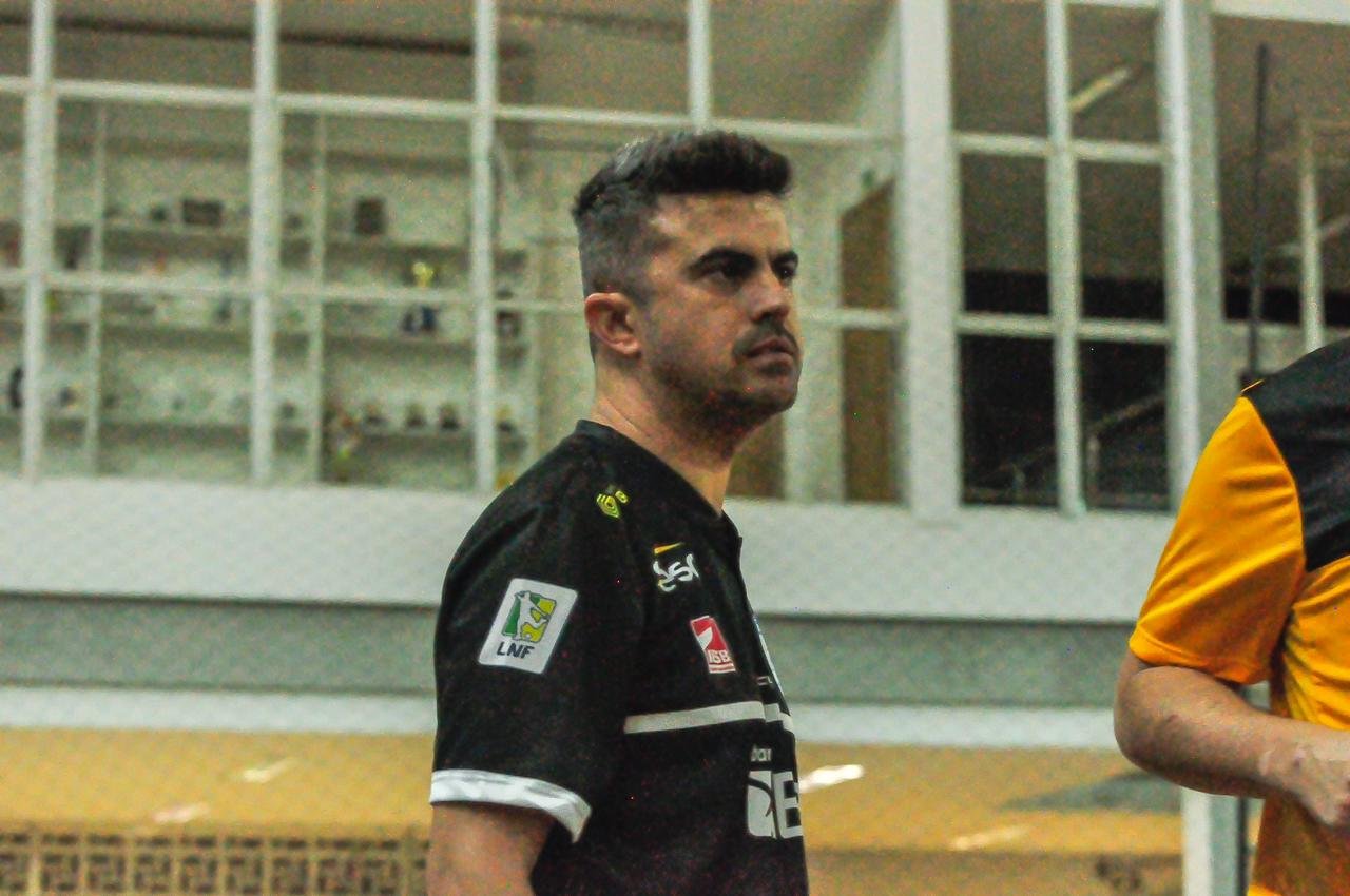Após nova derrota, Brasília Futsal anuncia saída de técnico