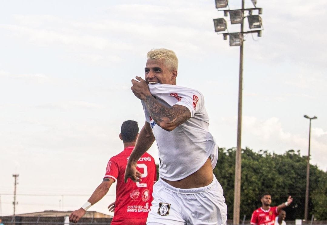 Zagueiro campeão candango de 2024 é mais um reforço do Brasiliense