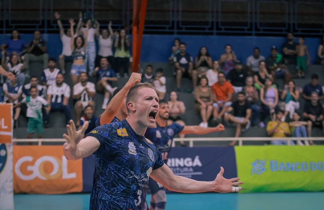 Duelo de líderes: Brasília Vôlei é superado pela Neurologia Ativa