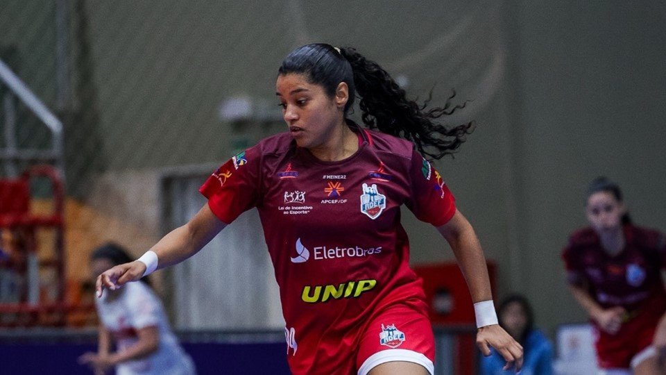 ADEF fica no empate na ida da semifinal da LFF