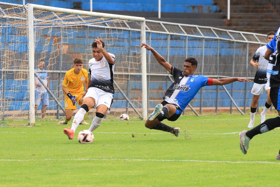 Capital empata com Corinthians na abertura da Super Copa Capital 2024