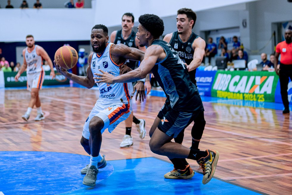 Em duelo equilibrado, Brasília Basquete perde para a Unifacisa fora de casa