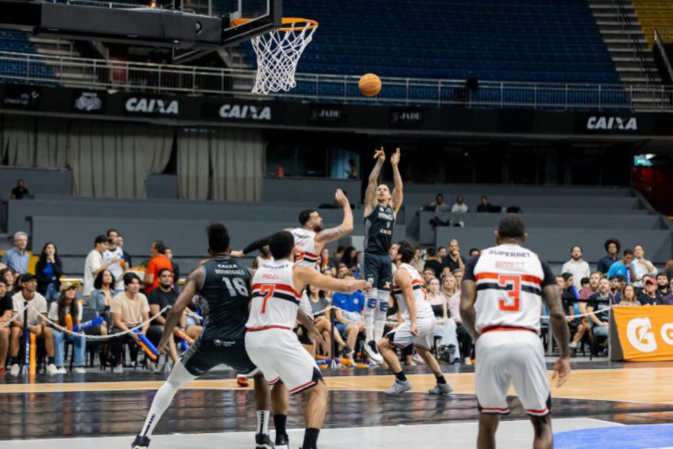 NBB: Brasília vence e ganha sobrevida no enfrentamento diante do São Paulo