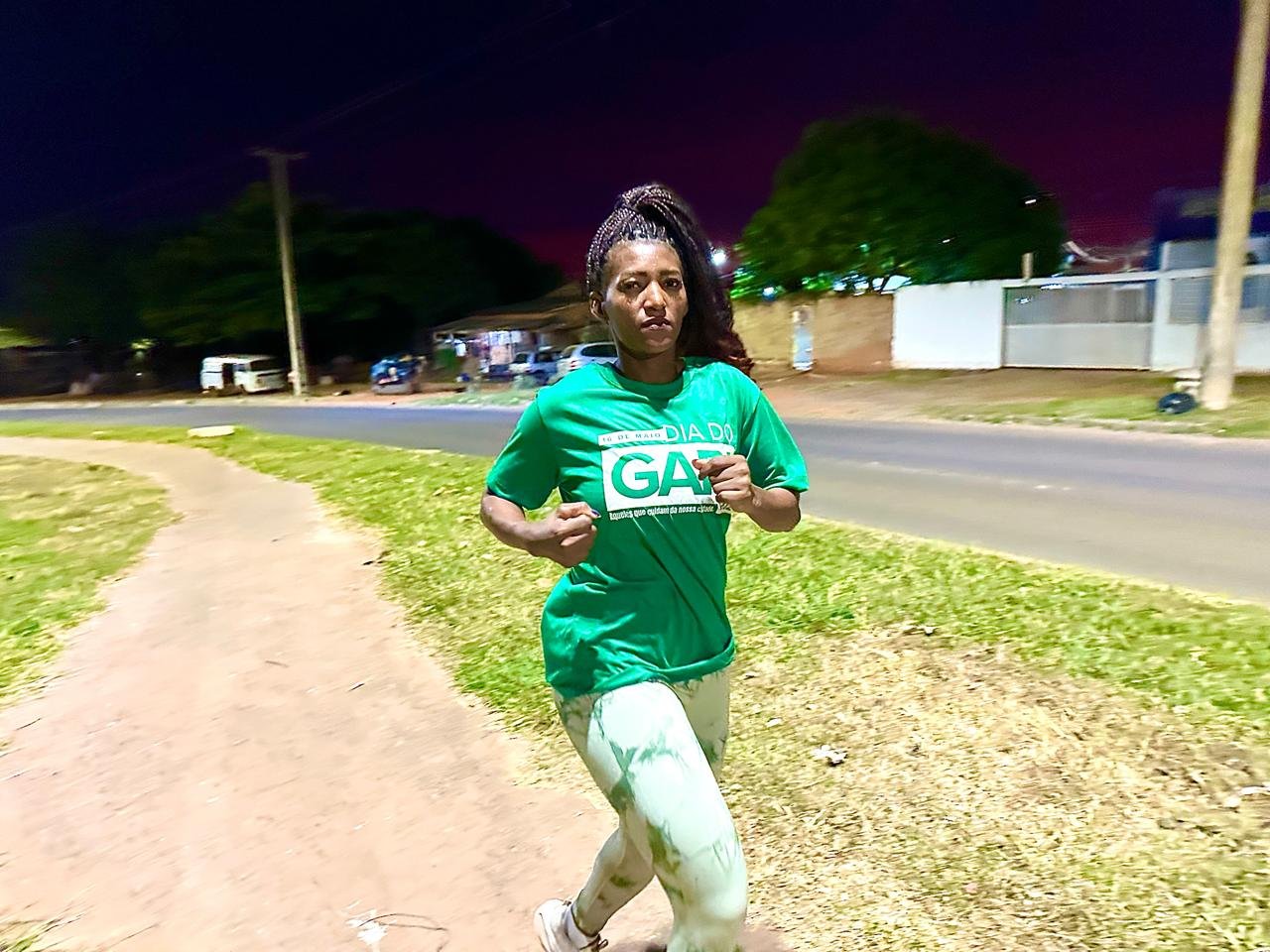 Garis se preparam para vencer corrida em homenagem à categoria