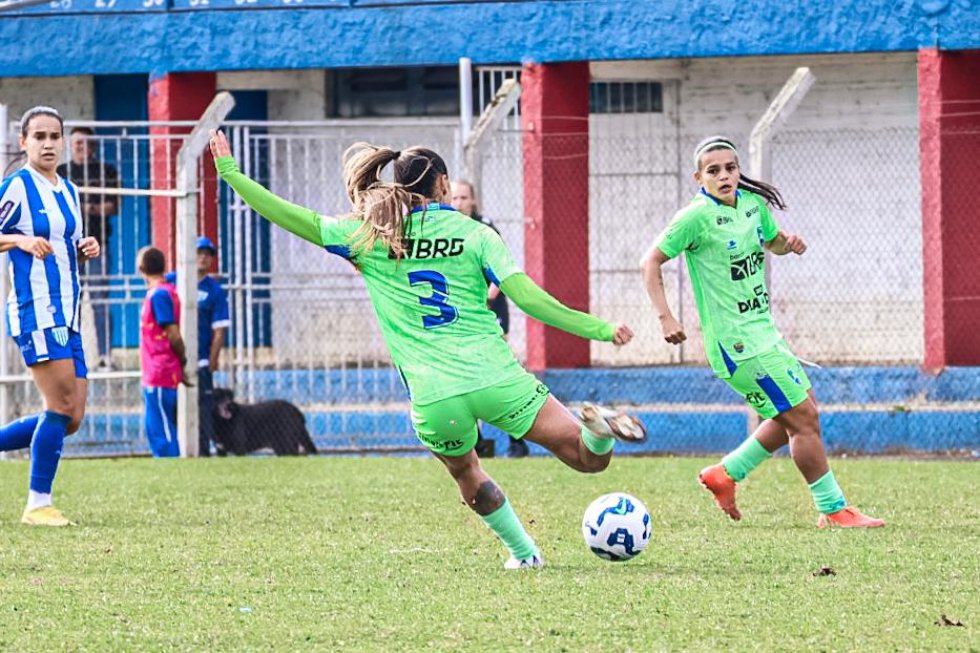 Minas vence Avaí Kindermann e aguarda por resultados para garantir a classificação