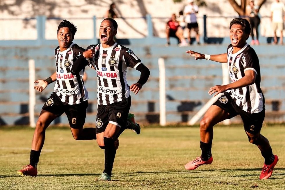 Gama reage na tabela e Brasiliense chega à liderança do Candanguinho Sub-20