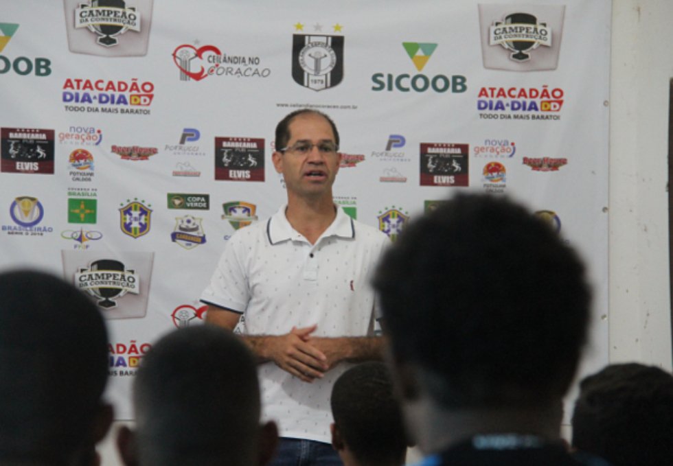 Luziânia repatria Jairo Araújo para o Candangão Série B