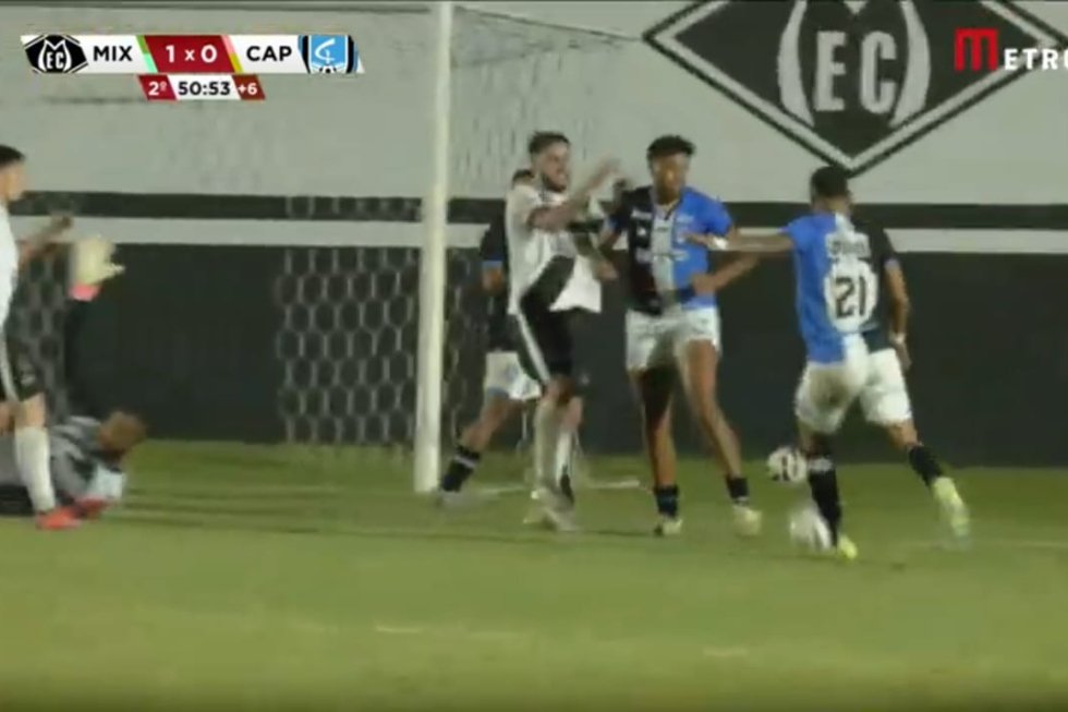 Capital perde confronto direto com Mixto e fica praticamente eliminado da Série D