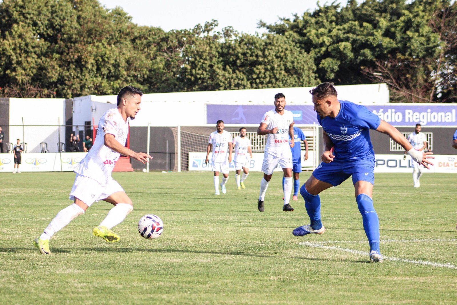 Ceilândia sai na frente, mas fica no empate contra o Barra-SC