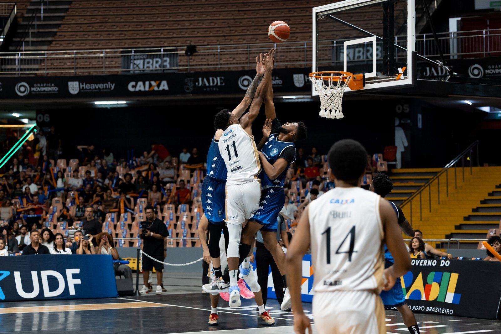 Brasília não toma conhecimento do Rio Claro, vence e segue 100% no NBB