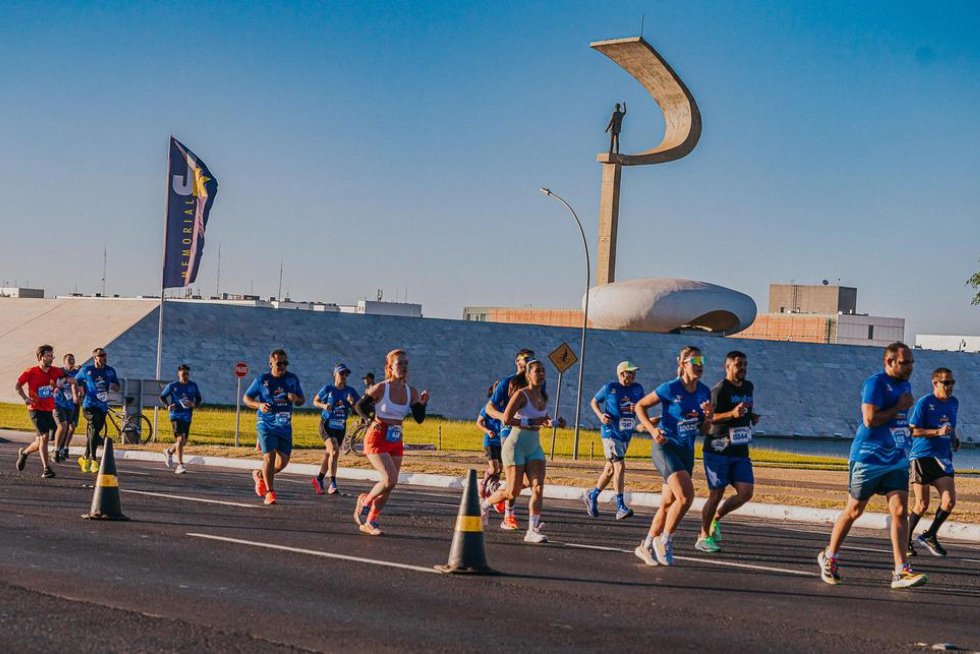 Circuito CAIXA leva a corrida de rua ao centro do poder ao Distrito Federal