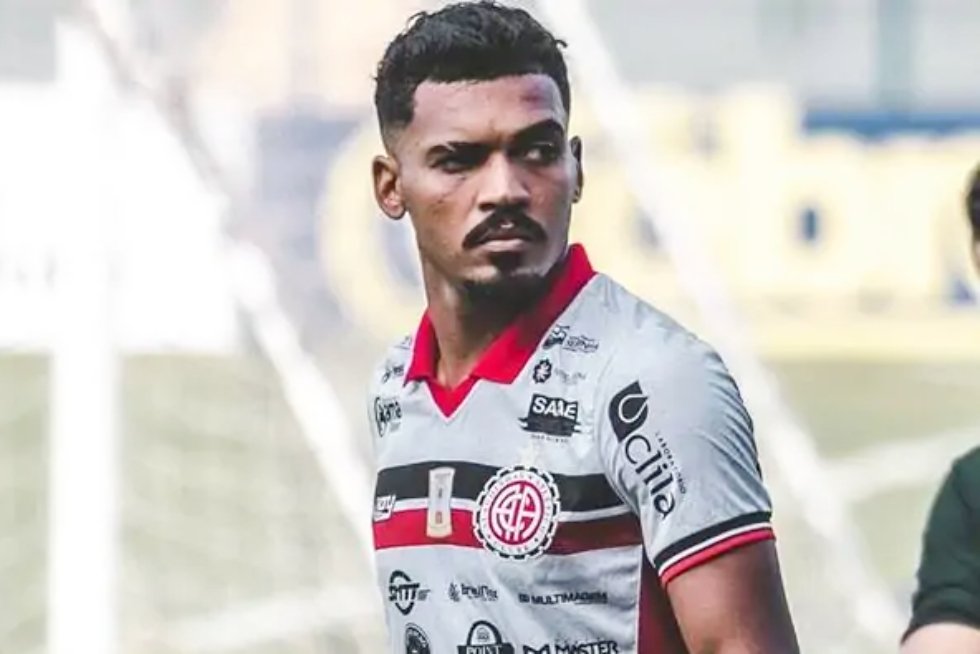 Capital se reforça com meia bicampeão baiano