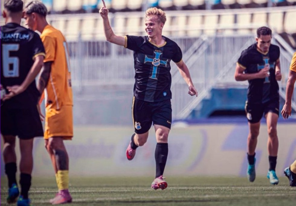 Com gol no fim, Brasiliense deixa escapar classificação na Copinha