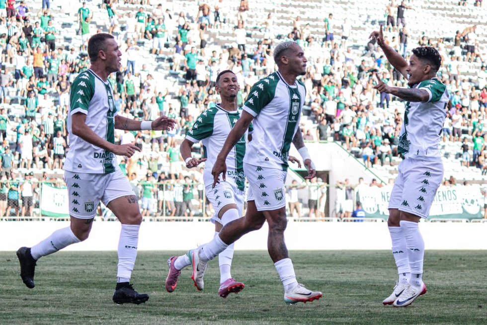 Kennedy desequilibra e Gama vence o Brasília no Bezerrão