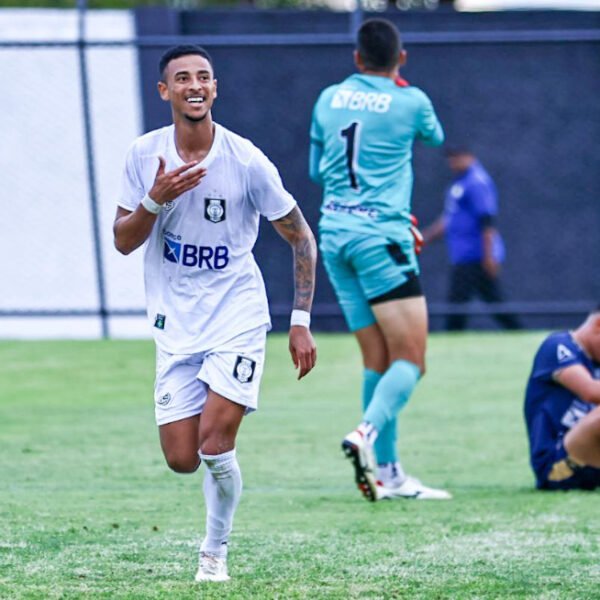 Ceilandia goleia o Paranoá e ainda sonha com a semifinal