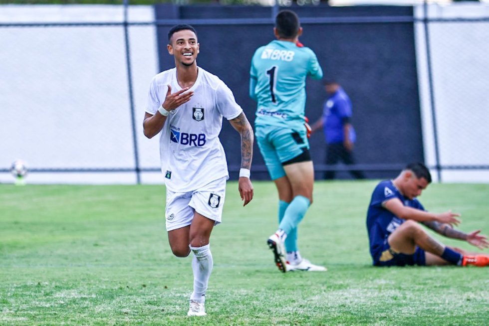 Ceilandia goleia o Paranoá e ainda sonha com a semifinal