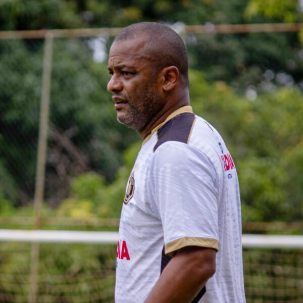 Com chances de classificação, Sobradinho surpreende e demite Daniel Franco