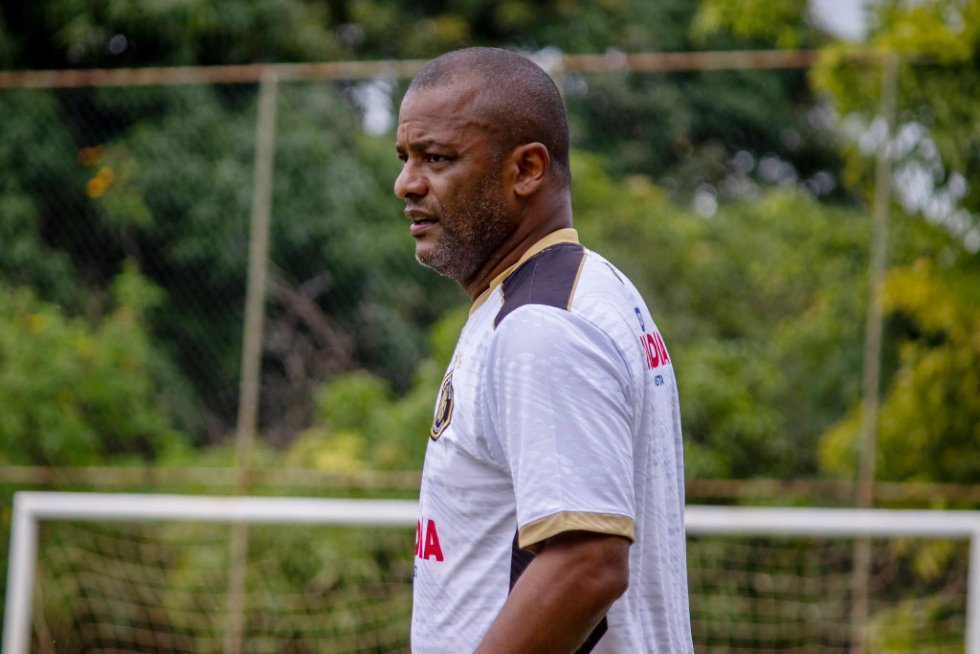 Com chances de classificação, Sobradinho surpreende e demite Daniel Franco