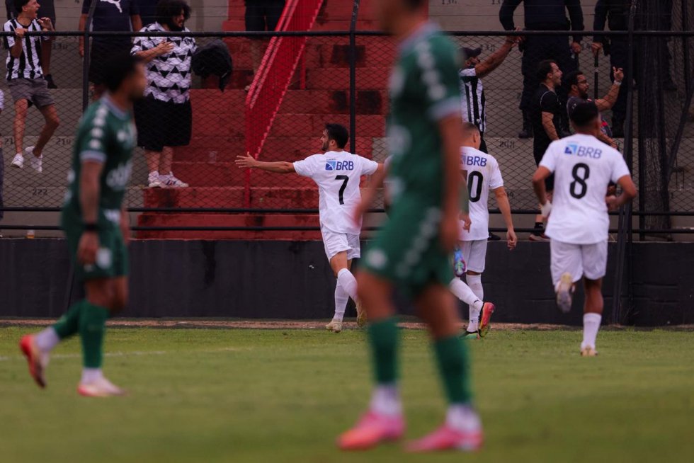 Em duelo de artilheiros, clássico Ceilândia e Gama termina empatado