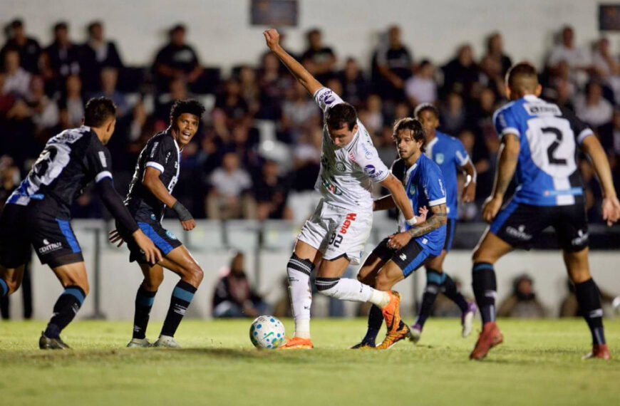Capital é derrotado pelo campeão paranaense e é eliminado da Copa do Brasil