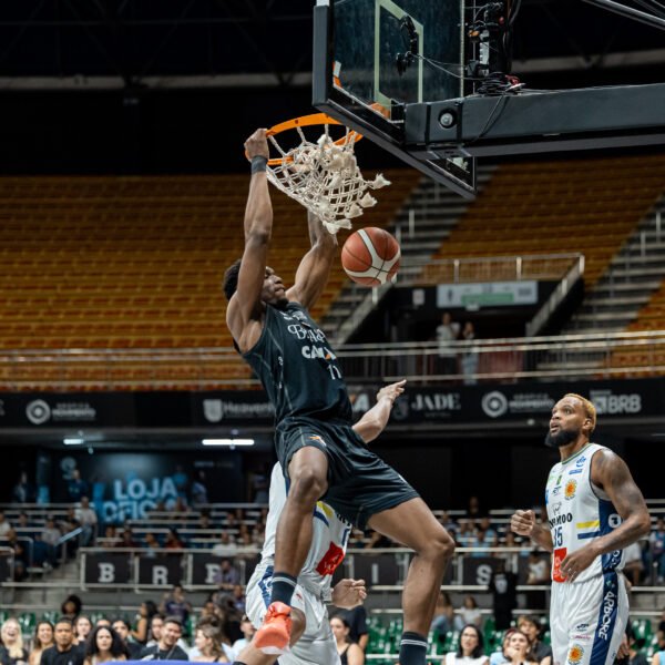 Brasília vira duelo no NBB e permanece no G4