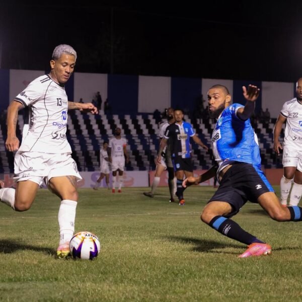 Capital sofre empate no fim e é eliminado da Copa Centro-Oeste