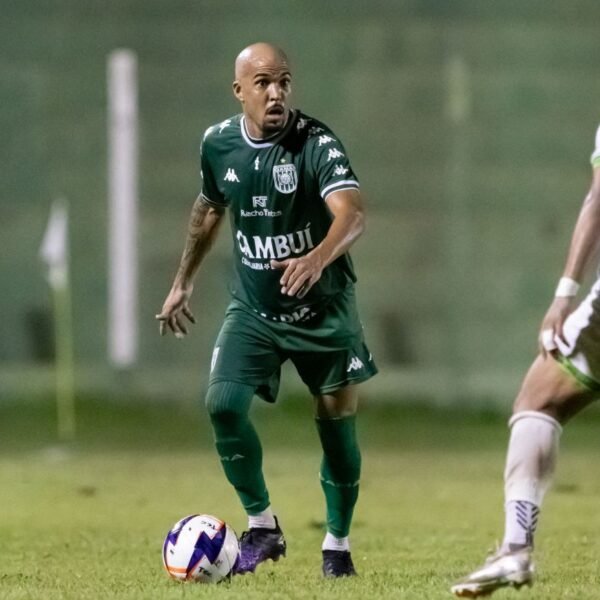 Gama reage, vira e segue invicto na Copa Verde