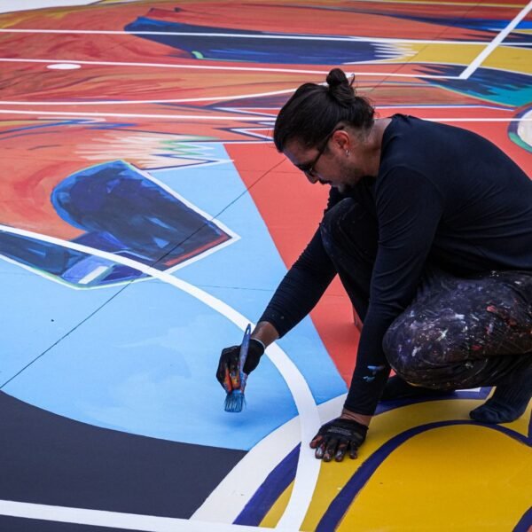 Betano convida artistas locais para revitalizar quadras no Parque da Cidade