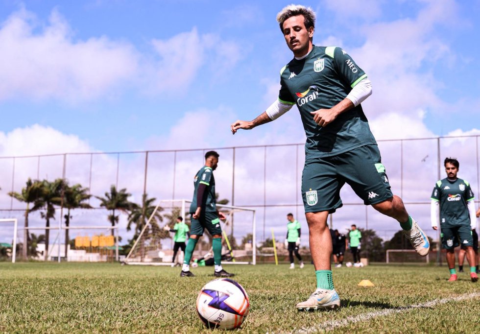 Gama repatria campeão candango de 2015 que estava no Santa Cruz-PE