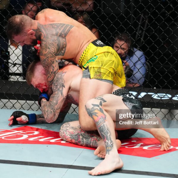 Moicano: lutador de Brasília brilha mais uma vez em luta principal no UFC