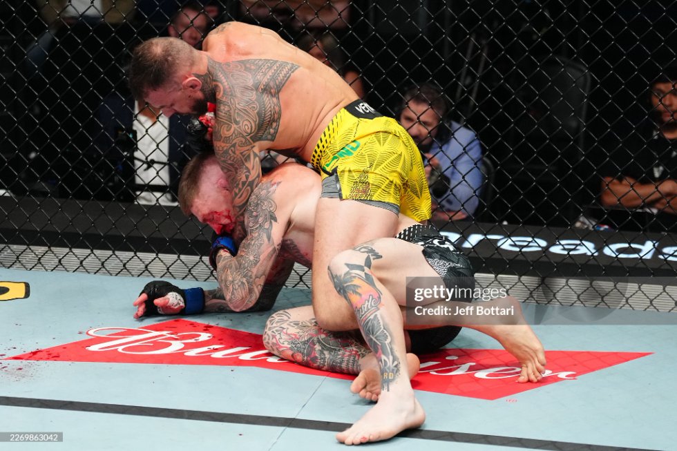 Moicano: lutador de Brasília brilha mais uma vez em luta principal no UFC