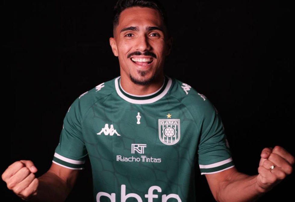 De volta à família – Meia William Jr. acerta seu retorno ao Gama