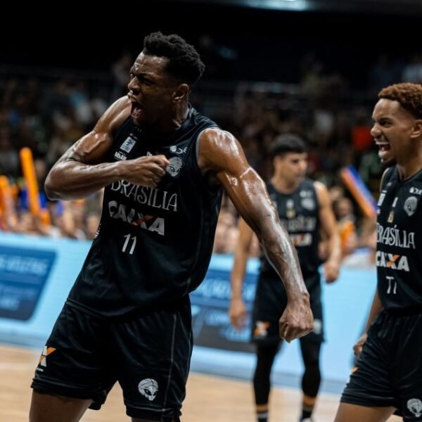 Com emoção até o último segundo, Brasília bate Caxias e avança no NBB