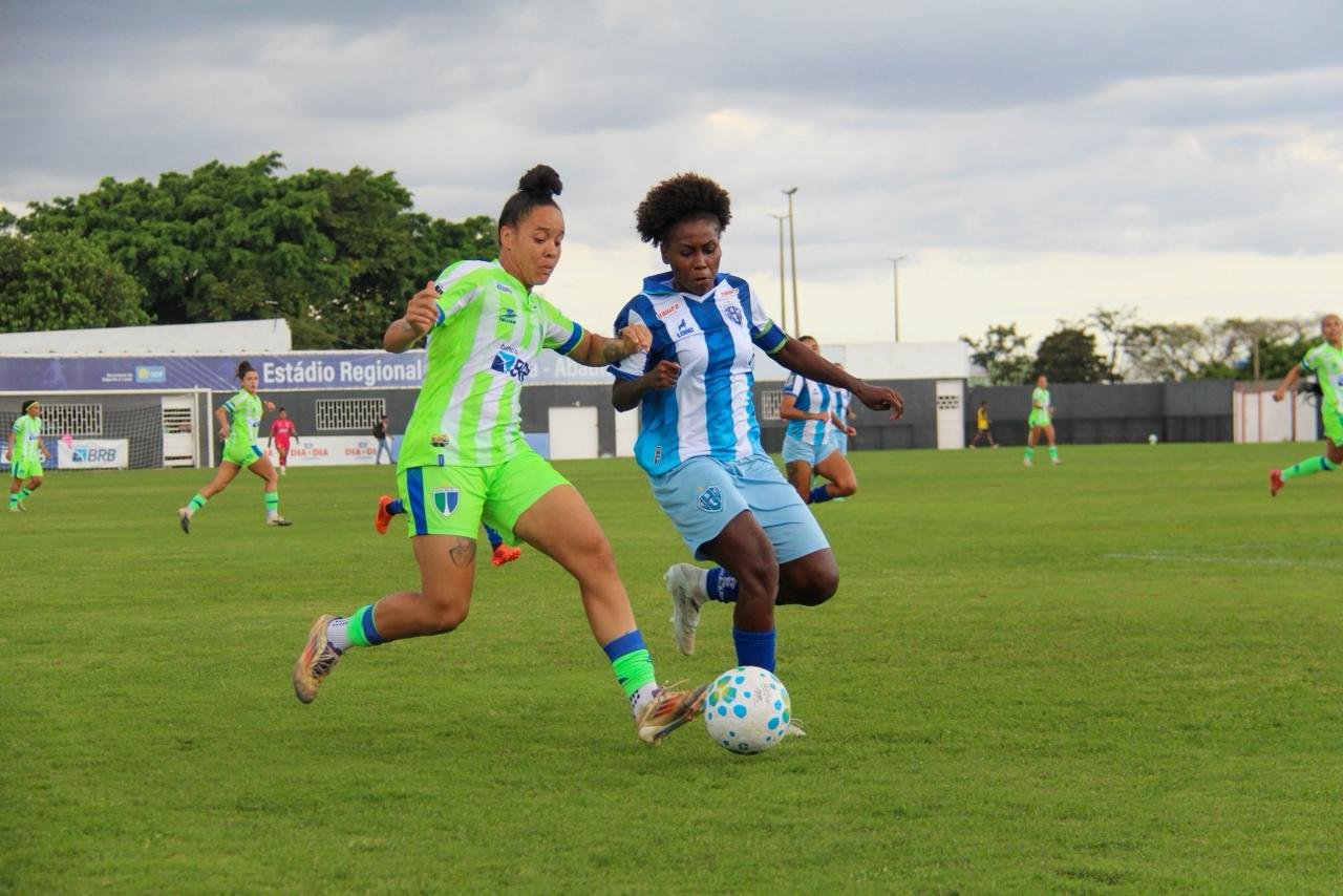 Minas goleia Paysandu em casa e vence mais uma partida do Brasileirão A2