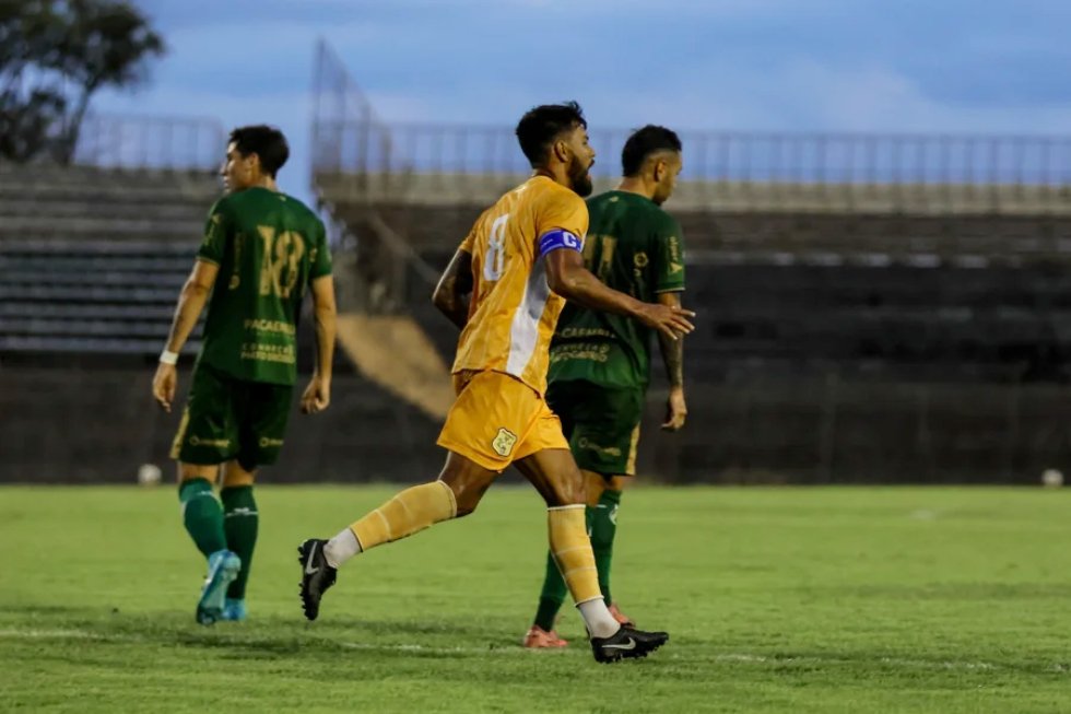 Brasiliense só empata com o Luverdense e decidirá classificação na última rodada