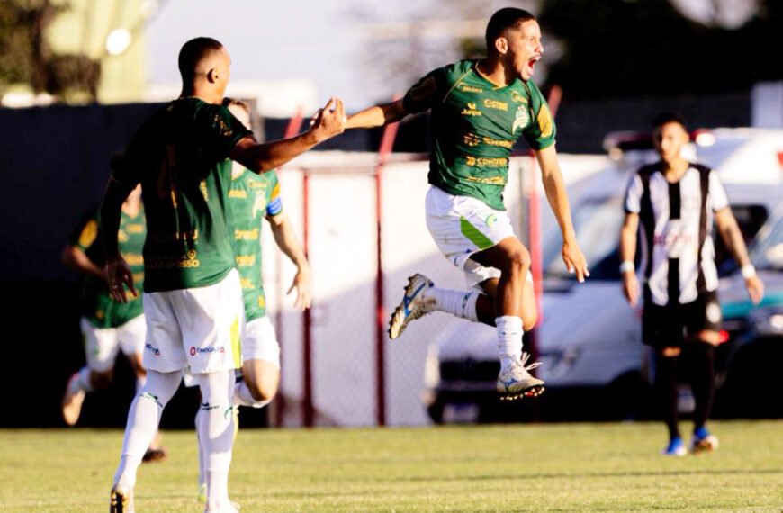 Ceilândia briga, mas é eliminado da Série D