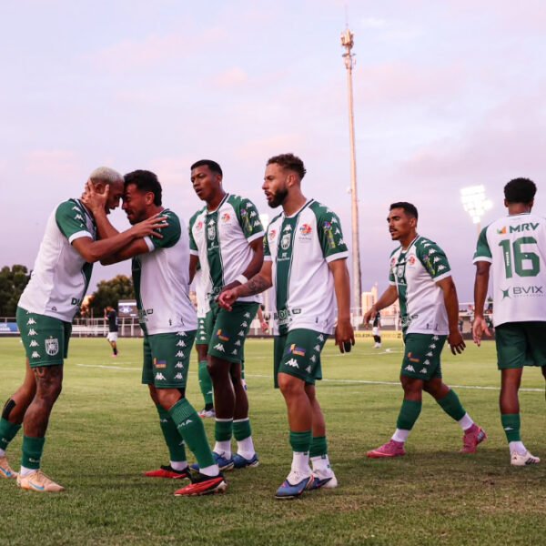 Gama vai a Cuiabá, vence e leva vantagem para casa na bagagem