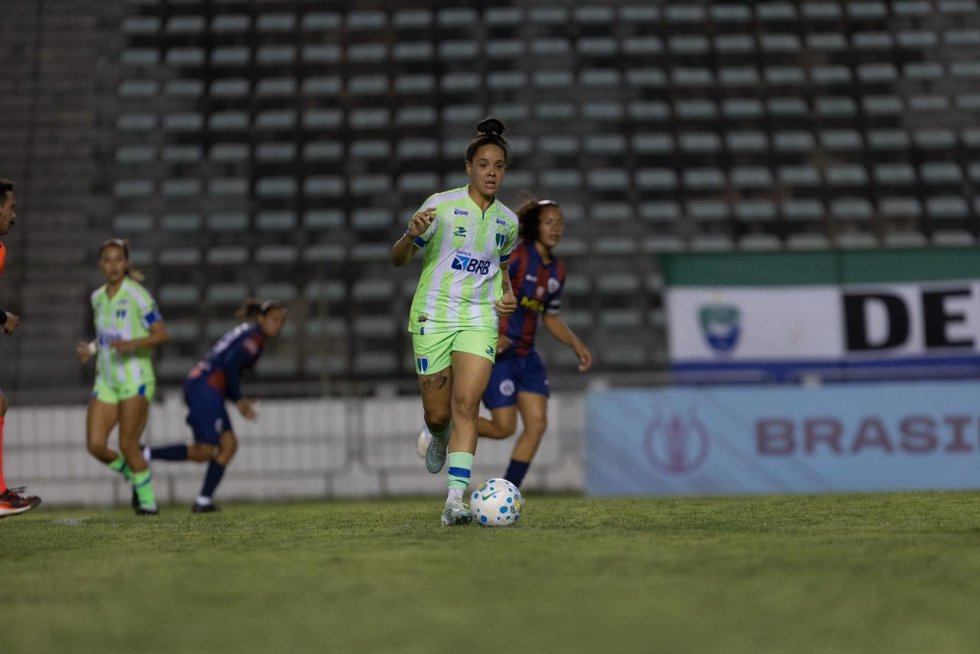 Minas Brasília cresce no segundo tempo, mas fica no empate com Itabirito