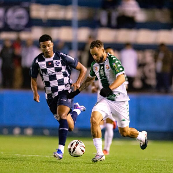 Gama sai na frente, mas cede empate no finalzinho para o São José-RS